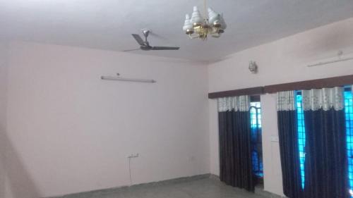 Jhansi Apartamento | Rahi Homes
