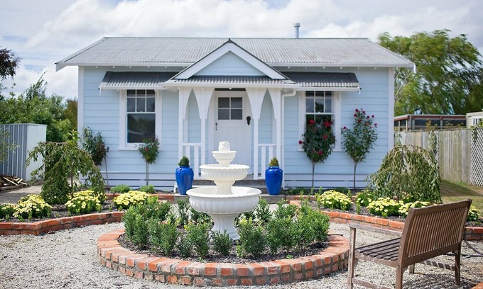 Martinborough Cabaña | Ferrocarril Cottage - Hogar lejos del hogar