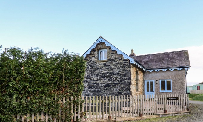 Abercraf Cabaña | Railway Station Cottage