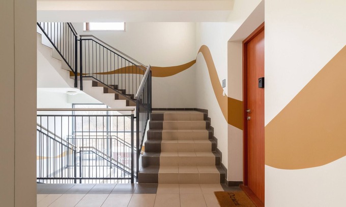Biezanow - Prokocim Apartamento | Rainbow Apartment Krakow by Renters