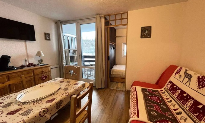 Mont-de-Lans Apartamento | Rainbow B Residence - T2 cozy near the start of the tracks
