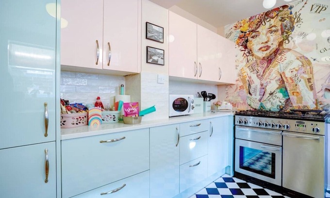 Great Yarmouth Casa | Rainbow's Reach - Great for families - Dogs welcome - Walk to beach/pier/town