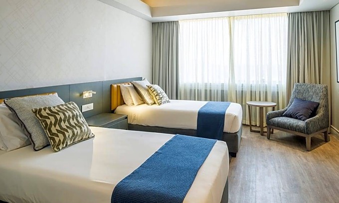 Harare Hotel | Rainbow Towers Hotel And Conference Centre