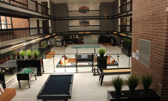 North Park City Hotel | Raintree's Park Plaza Park City
