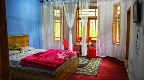 Gilgit Casa | Rakaposhi Amin Hotel & Restaurant Pissan Hunza Nagar Gilgit Baltistan
