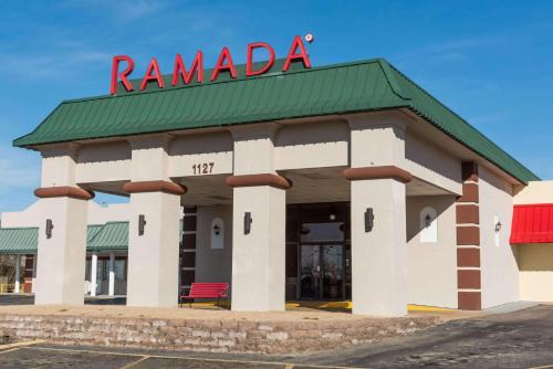 Mountain Home Hotel | Ramada by Wyndham Mountain Home