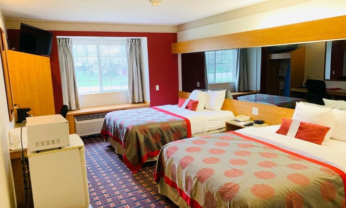 Bloomington Hotel | Ramada Limited by Wyndham, Bloomington I-55 & I-74 IL