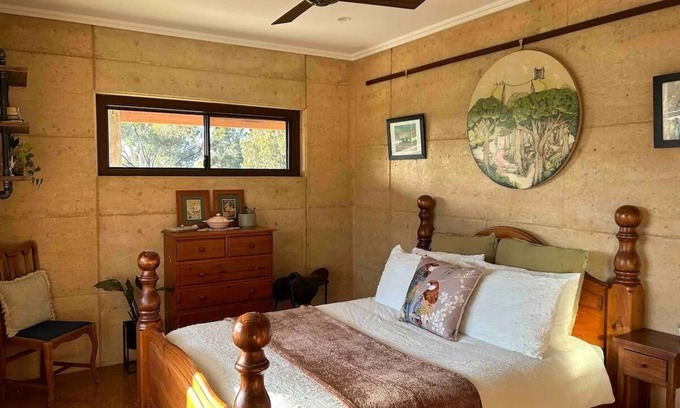 Wagin Casa | Rammed Earth Retreat