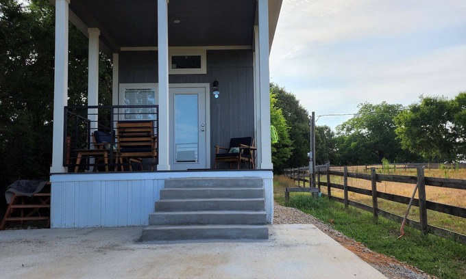 Tyler Cabaña | Ranch Cabin Modern Tiny home on beautiful Ranch!