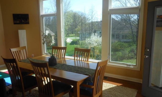 Saint Marys  Allen County Casa | Estilo rancho en Cul-de-Sac + Walkout