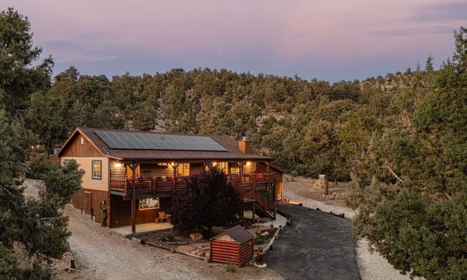 Baldwin Lake Casa | Rancharillo w/Hot Tub in Big Bear