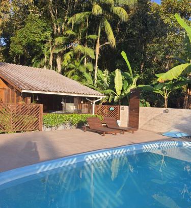 Santo Amaro da Imperatriz Casa | Rancho coletivo aconchegante
