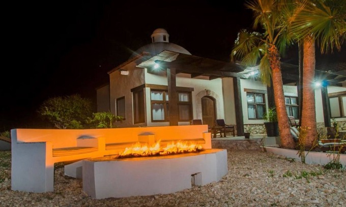 Migrino Cabaña | RANCHO LAS MARGARITAS Stunning house just a min away from the beach.