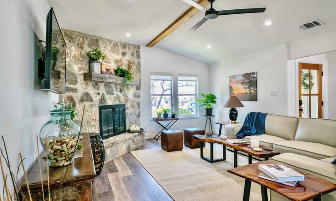 Johnson City Casa | Ranchview Retreat in the heart of Johnson City