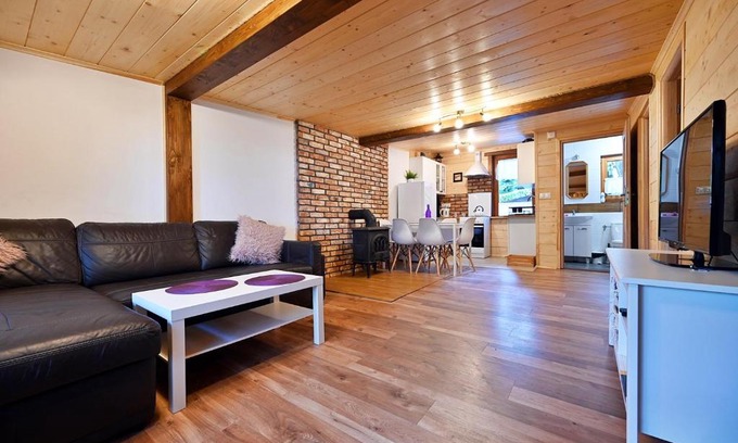 Czernichow Casa | Ranczo w Beskidach