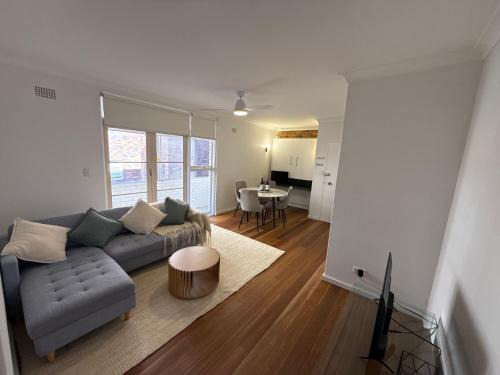 Randwick Apartamento | Randwick Luxury 2 Bed Apt & Study Area