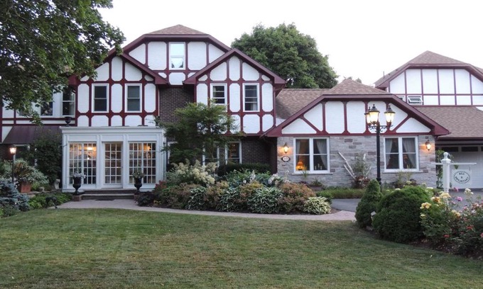 Historic Old Town Cama Y Desayuno | Ranger's Retreat Bed & Breakfast