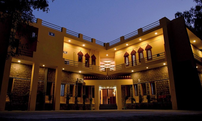 Sawai Madhopur Hotel | Ranthambhore Tiger Territory