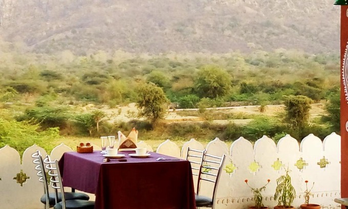 Sawai Madhopur Cabina | Ranthambhore Tiger Valley