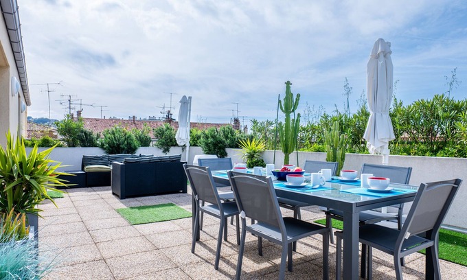 Prado - Republique Apartamento | RARE! 120m² ROOFTOP 5-minute walk to downtown