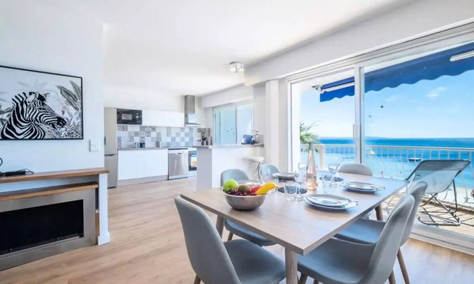 Pointe Croisette Apartamento | RARE! 3P seafront