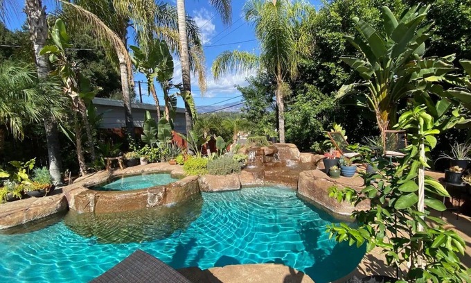 South Arroyo Casa | RARE- 5 min to Rose Bowl home w/heated POOL, GYM, & OFFICE