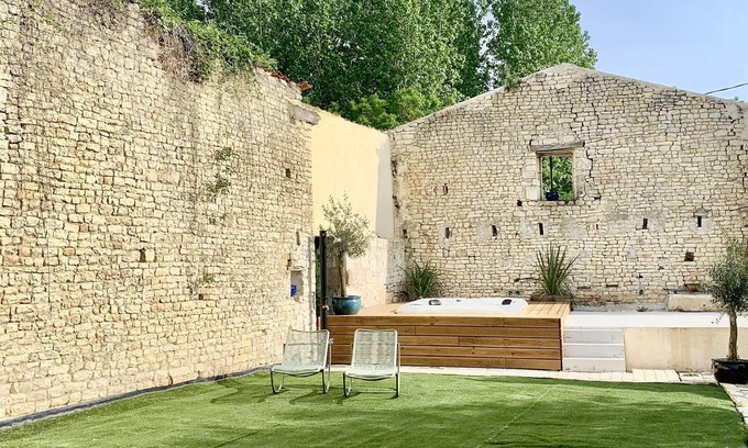 Saint-Medard-d'Aunis Casa | Rare pearl, farmhouse in La Rochelle 8-11 pers