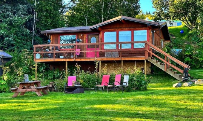 Homer Casa | Raspberry cottage