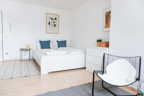Straubing Apartamento | raum life - Urbanes Refugium mit Parkplatz
