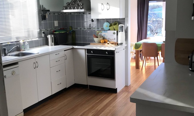 Raumati Beach Casa | Raumati Beach Gemn