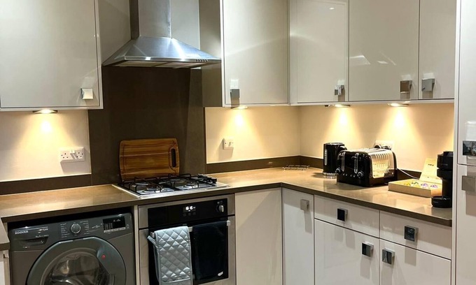 Durham Casa | Raven House - Close to Durham City Centre - 3 Bedroom - Sleeps 5