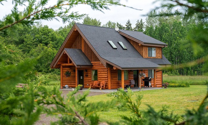 Sequim Cabina | Raven Meadows Cabin