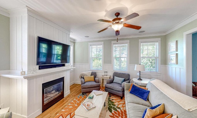 Nelscott Casa | Raven's Hideaway