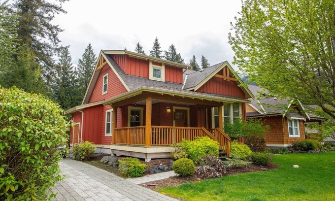 Lindell Beach Cabina | Ravenwood | 3 Bed Cabin with Pool & Hot Tub