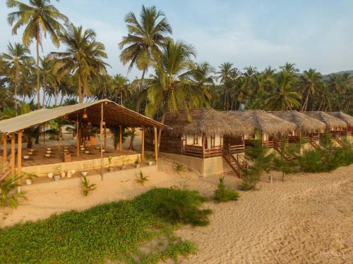 Polem Complejo | Ravi Yoga Retreat
