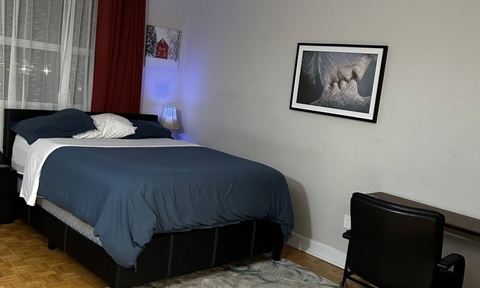 Sherwood Park Condominio | Ravishing & centrally located suites for Romantic getaway or Solo travel