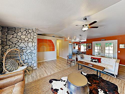 Pioneertown Casa | Rawhide Ranch - Walk to Pappy and Harriet's with Hot Tub! home