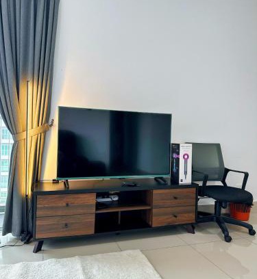 Salak South Apartamento | Razak City Residences