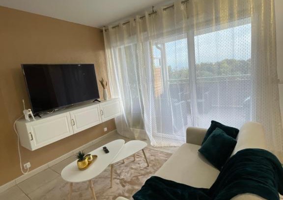 Sainte-Marthe Apartamento | RB Home