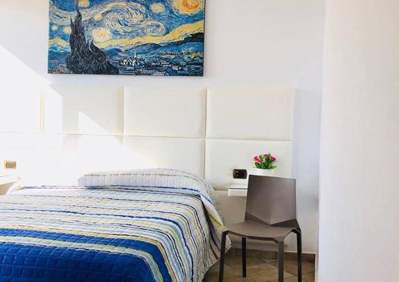 Bacoli Casa | Re Vincy - Affittacamere