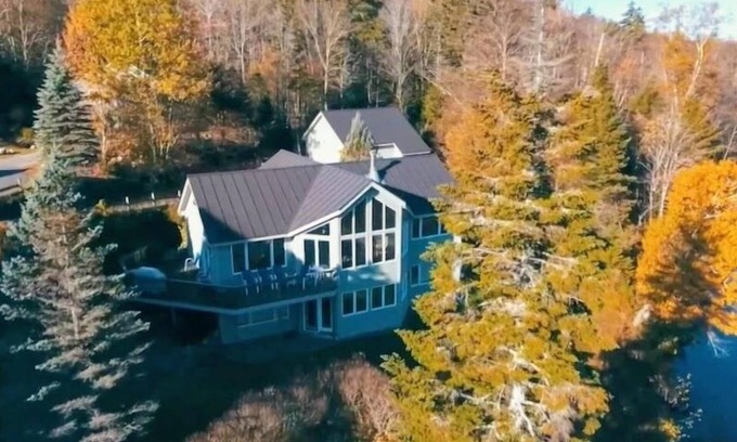 Twin Mountain Casa | RE90 Private riverfront family retreat in Bretton Woods - slopeside home, AC, fast WiFi, and views