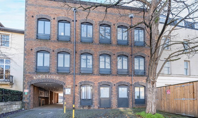 Reading Apartamento | Reading Town Centre 1 & 2 Bdrm Apartment