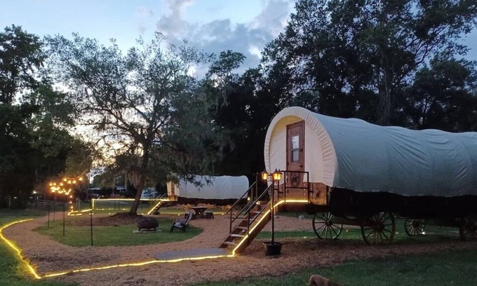Putnam Hall Cabina | Real 1800's style Luxury Covered Wagon at a Farm Animal Sanctuary!