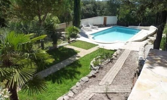 Sardan Villa | Villa reciente, piscina en tierra 3000m2 Hermosa vista dominante, muy tranquila