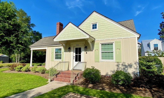 Moultrie Casa | Recently renovated & beautifully decorated home close to downtown Moultrie!