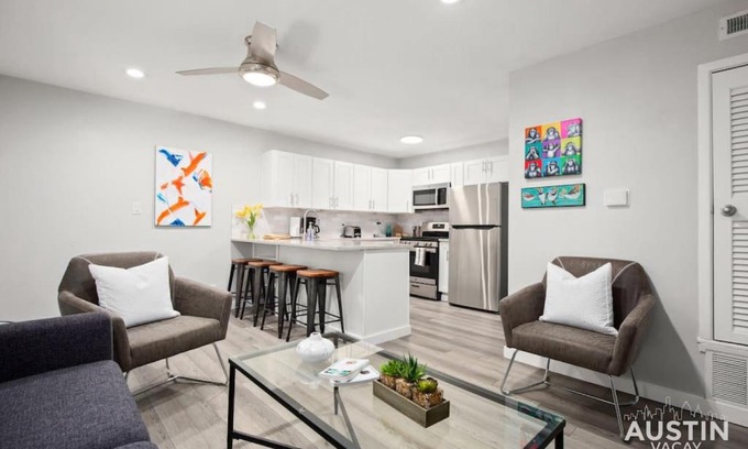 Clarksville Apartamento | Recently Renovated Clarksville Apt for 4 and Parking