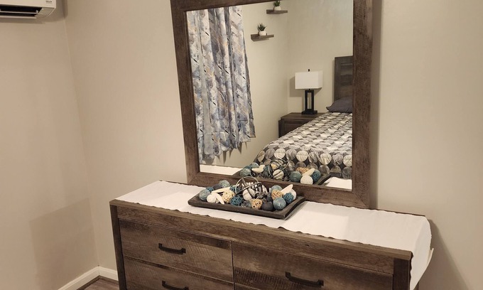 Linglestown Apartamento | Recently updated contemporary getaway. Near Hershey w/ shopping & concerts...