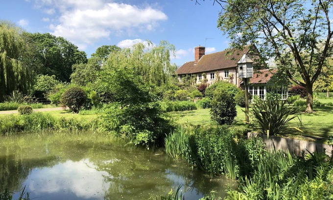 Bury St Edmunds Cabaña | RECTORY FARM COTTAGE, ROUGHAM, pet friendly in Bury St Edmunds
