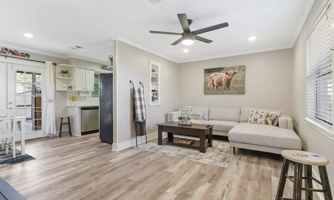Taylor Casa | Red Brick Farm House