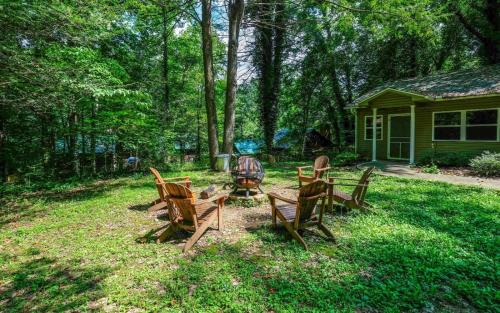 Gatlinburg Villa | Red Bud Cottage